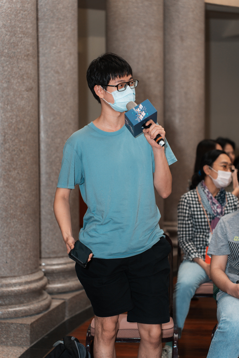 學生現場提問大師